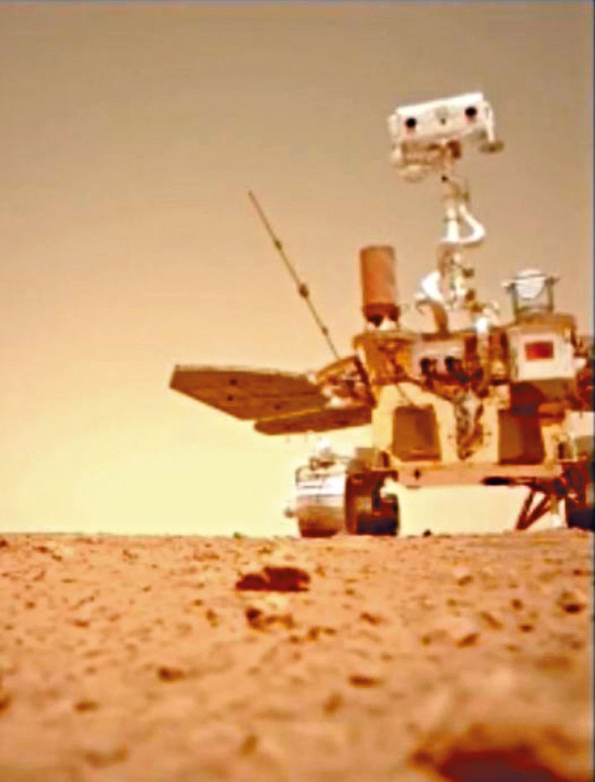 登陸火星實拍影像祝融號留清晰轍迹360度全景有聲有畫