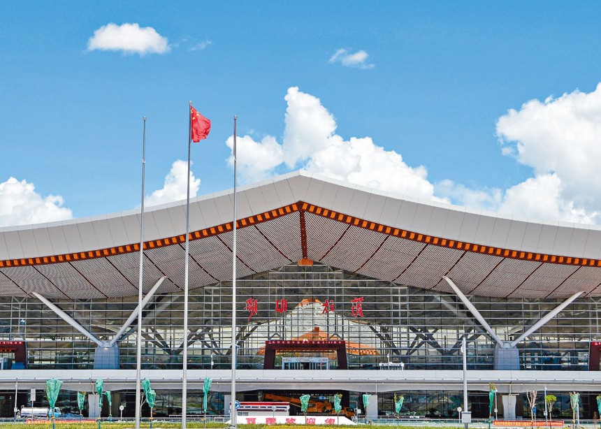 西藏最大航站樓營運