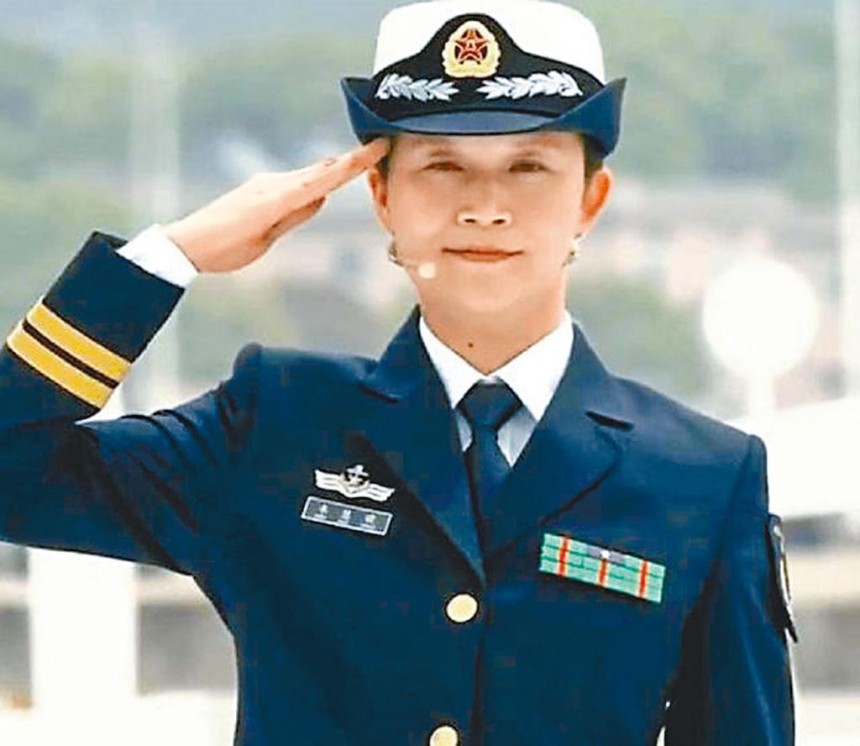 中山大學博士韋慧曉成海軍首名女艦長