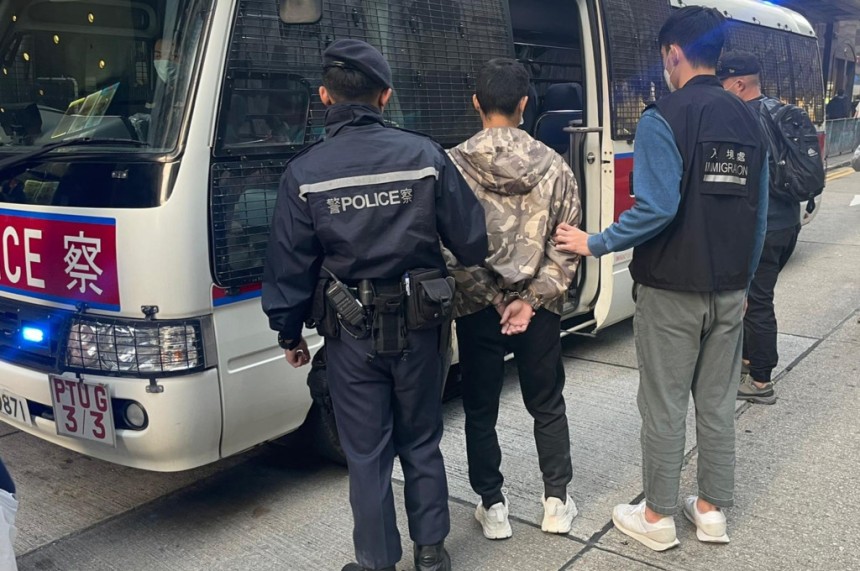 警聯入境處東九龍反黑工 4男5女被捕